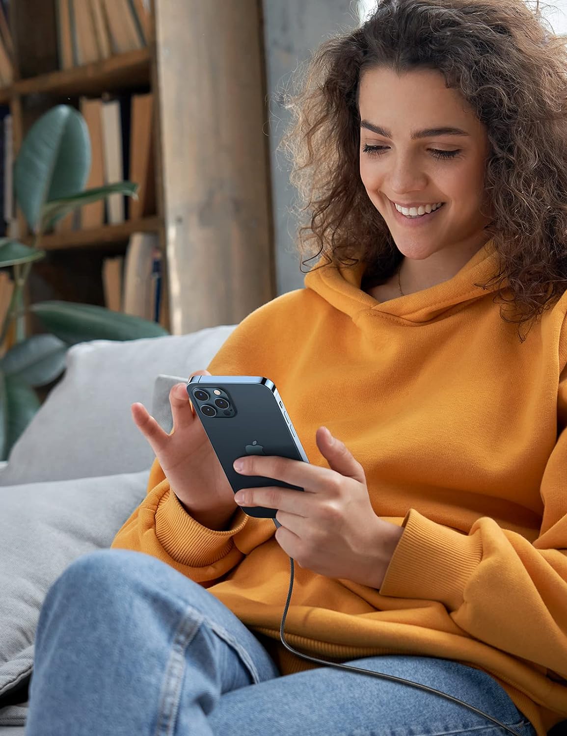 UGREEN 60751 USB-C to Lightning Cable: Charge 2x Faster with MFi Certification & Rapid 3A PD Charge UGREEN 60751 USB-C to Lightning Cable: Charge 2x Faster with MFi Certification & Rapid 3A PD Charge