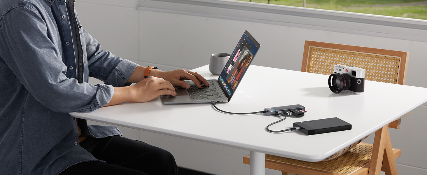 UGREEN 15548 USB Hub 3.2 Ultra Slim Data Hub 4 Ports with LED Indicator Powered USB C UGREEN 15548 USB Hub 3.2 Ultra Slim Data Hub 4 Ports with LED Indicator Powered USB C