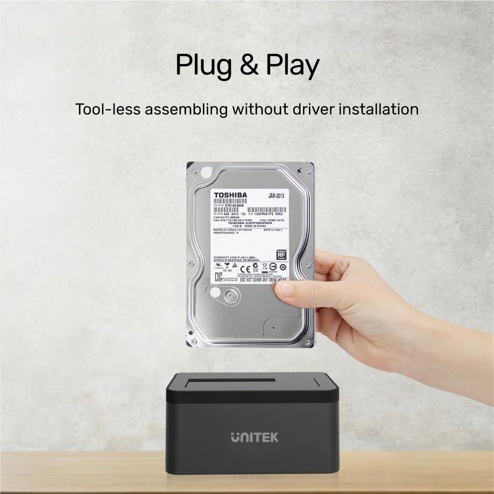Buy UNITEK USB3.0 to SATA6G Docking Station Supports 2.5"/3.5" HDD/SSD Hot Swappable Online in Pakistan - UGREEN PK
