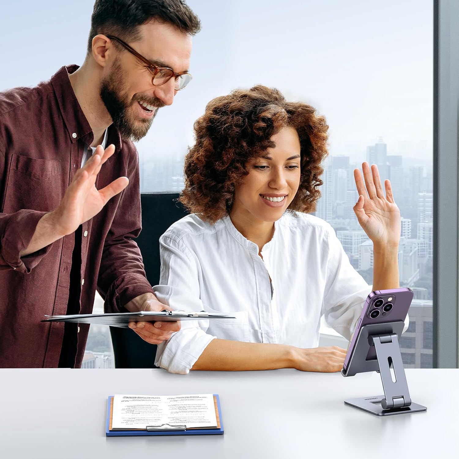 Buy UGREEN 15608 Aluminum Phone Stand Holder Adjustable Foldable Desktop Dock for iPhone 17/16/15 Pro Max Online in Pakistan - UGREEN PK
