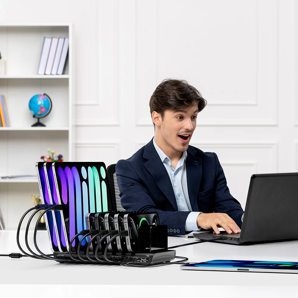 Buy UNITEK uCharge 240W 10-Port USB Smart Charging Station with 8 USB-C & 2 USB-A Online in Pakistan - UGREEN PK